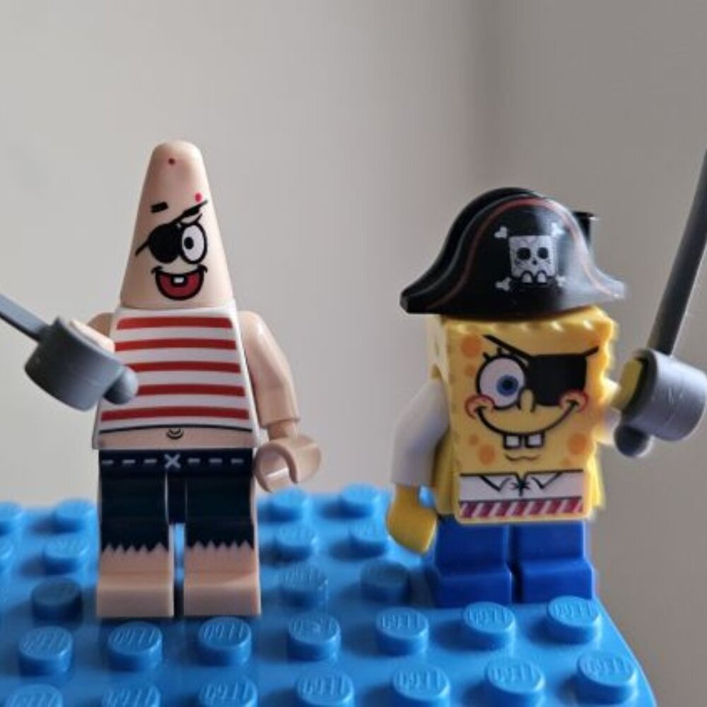 SpongeBob and Patrick LEGO figures